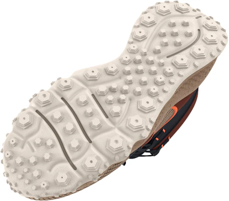 Under Armour Charged Maven Trek ''Zwart Sahara'' 3026370-001 Purchase Under Armour Charged Maven Trek ''Zwart Sahara'' 3026370-001