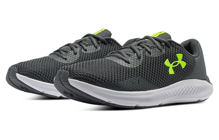 Lookbook Under Armour Charged Pursuit 3 'Hitam' 3025846-100