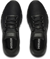 Under Armour Charged Rogue 2.5 Rip 低筒 跑鞋 男款 黑 Shop Under Armour Charged Rogue 2.5 Rip 低筒 跑鞋 男款 黑