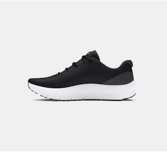 アンダーアーマー チャージド サージ 4 ランニングシューズ ブラック 3027000-001 Order アンダーアーマー チャージド サージ 4 ランニングシューズ ブラック 3027000-001