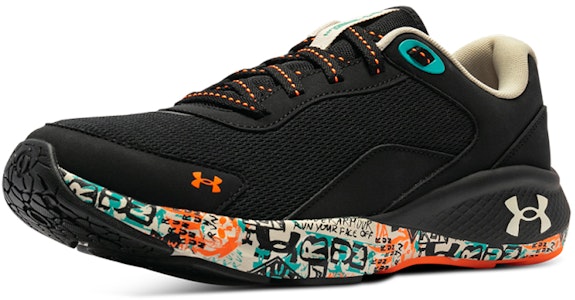 Under Armour Charged Vantage 'Hitam Panik Oren' 3027031-001 Lookbook Under Armour Charged Vantage 'Hitam Panik Oren' 3027031-001