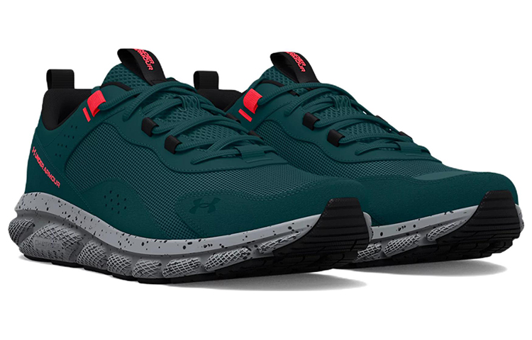 Lookbook Under Armour Charged Verssert ''Speckle - Batik Beta'' Sneakers 3025750-302