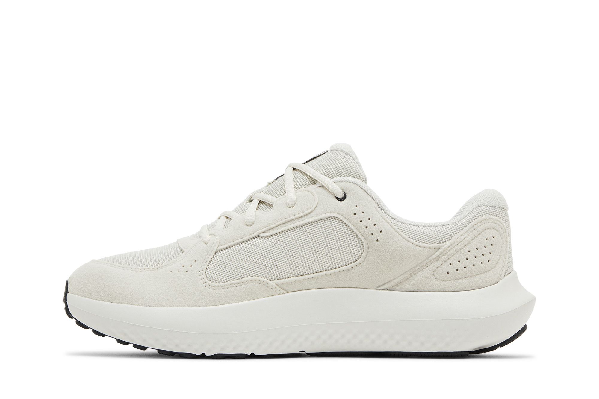 Lookbook Under Armour Charged Versurge 「峰頂白」 3028372-105