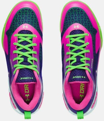 Under armour clutchfit sales drive low 2