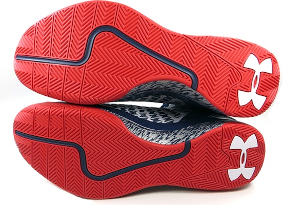 Under Armour Clutchfit Drive 'Team USA Away' Lelaki 1246931-411 Shop Under Armour Clutchfit Drive 'Team USA Away' Lelaki 1246931-411