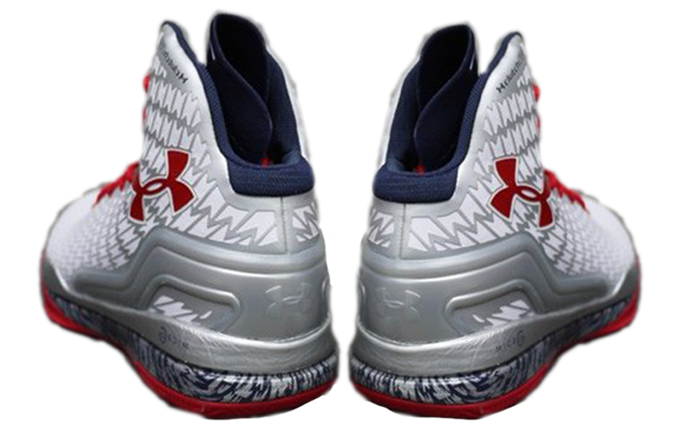 Lookbook Under Armour Clutchfit Drive 'Team USA Home' Lelaki. 1246931-141