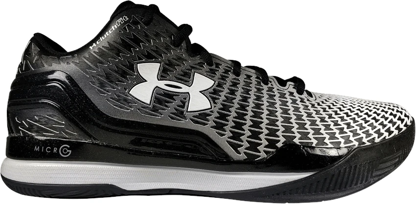 under-armour-clutchfit-drive-low-black