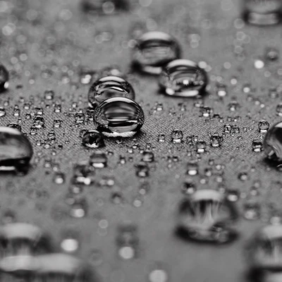 Under Armour ColdGear Storm Infrared Shield Gray Loose Fit Hoodie Jacket 1371587-025 Sizing Under Armour ColdGear Storm Infrared Shield Gray Loose Fit Hoodie Jacket 1371587-025