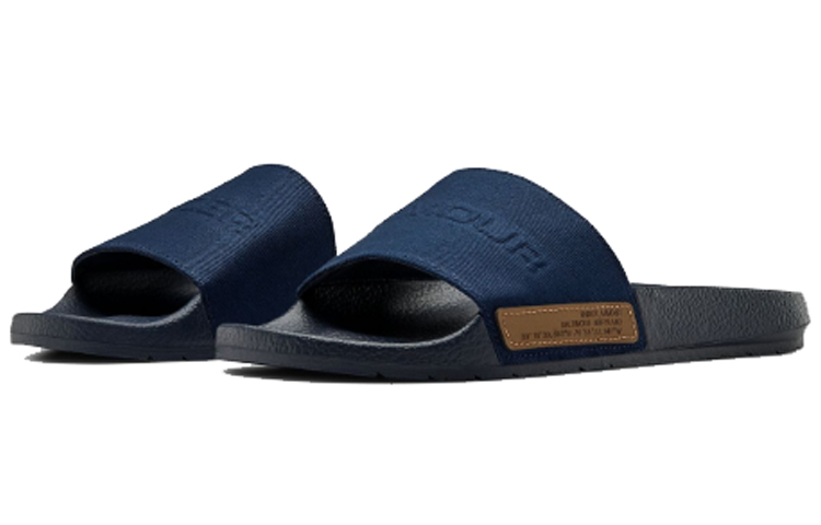 Lookbook Under Armour Core Remix Kanvas Selipar Biru 3022739-401