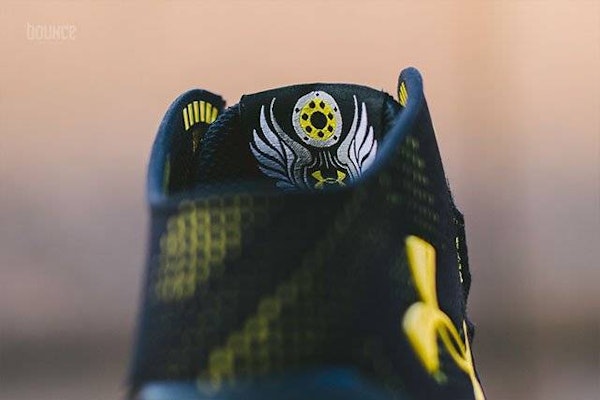 Under Armour Curry 2 'Longshot' 1259007-004 Details for Under Armour Curry 2 'Longshot' 1259007-004