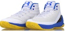 Shop Under Armour Curry 3 'Dub Nation Home' kasut bola keranjang. 1269279-102