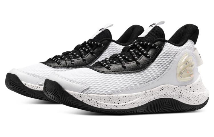 Shop Under Armour Curry 3Z7 'White Black' 3026622-101