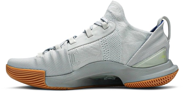 언더아머 커리 5 그레이 검 (Under Armour Curry 5 Grey Gum) 3020657-105 Lookbook 언더아머 커리 5 그레이 검 (Under Armour Curry 5 Grey Gum) 3020657-105