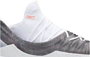 Under Armour Curry 5 Selamat Pulang 3020657-107 Order Under Armour Curry 5 Selamat Pulang 3020657-107