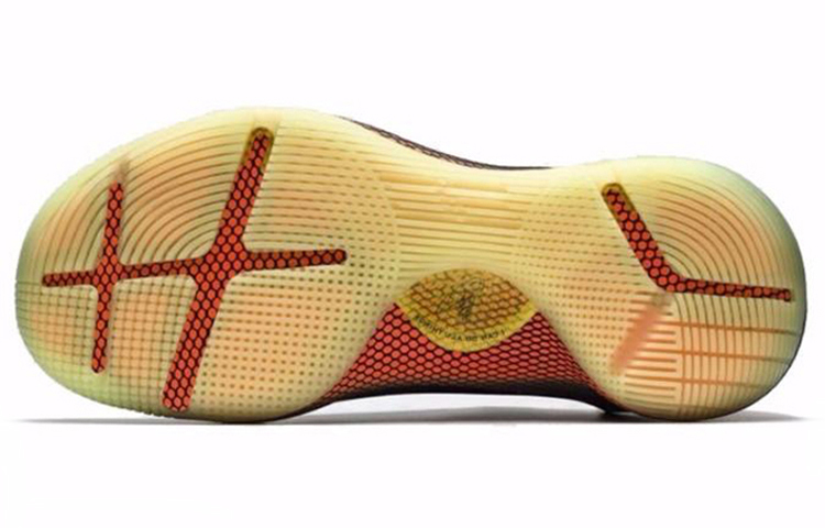 Shop 安德玛 Curry 6 福克斯剧院配色篮球鞋 3020612-004