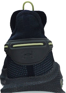 UAカリー6インターナショナルBlvd 3020612-402 Sizing UAカリー6インターナショナルBlvd 3020612-402