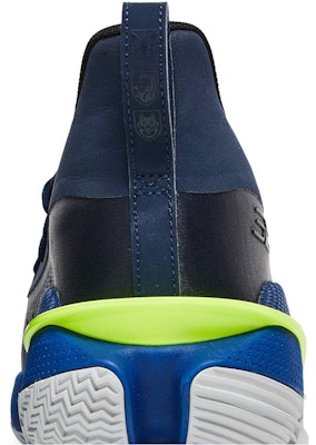 Under Armour Curry 7 Dub Nation 3021258-405 Sizing Under Armour Curry 7 Dub Nation 3021258-405