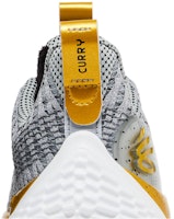 安德玛 库里品牌 库里流畅10代 '父子传承' 3026274-101 Sizing 安德玛 库里品牌 库里流畅10代 '父子传承' 3026274-101