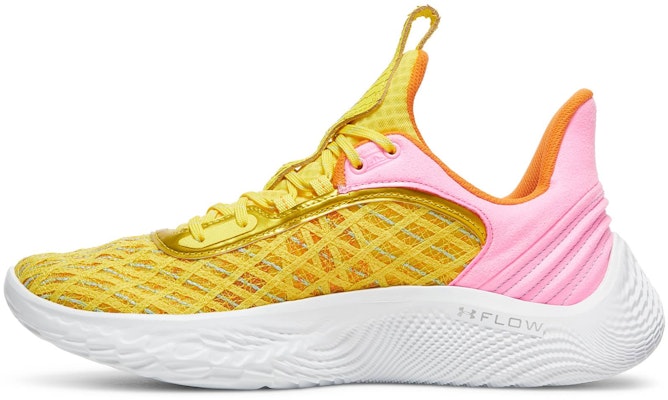 언더아머 커리 플로우 9 세서미 스트리트 빅 버드 3024248-702 Lookbook 언더아머 커리 플로우 9 세서미 스트리트 빅 버드 3024248-702