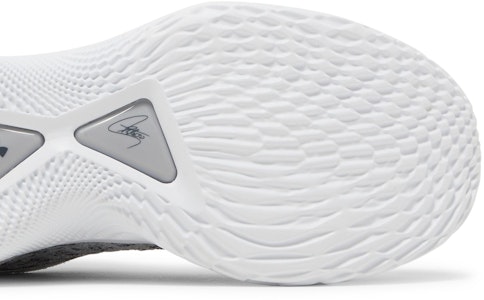 安德玛 Curry Flow 9 Team "白色浅灰" 3025631-102 Purchase 安德玛 Curry Flow 9 Team "白色浅灰" 3025631-102