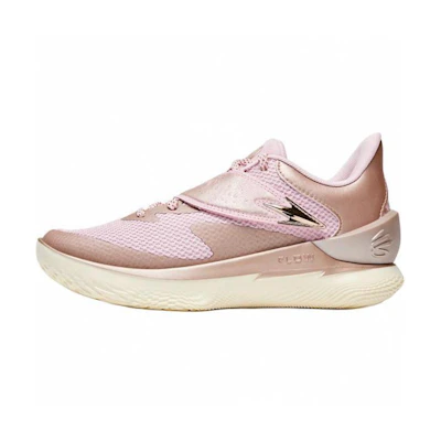 UA Curry Fox 1 'Reign Rose'