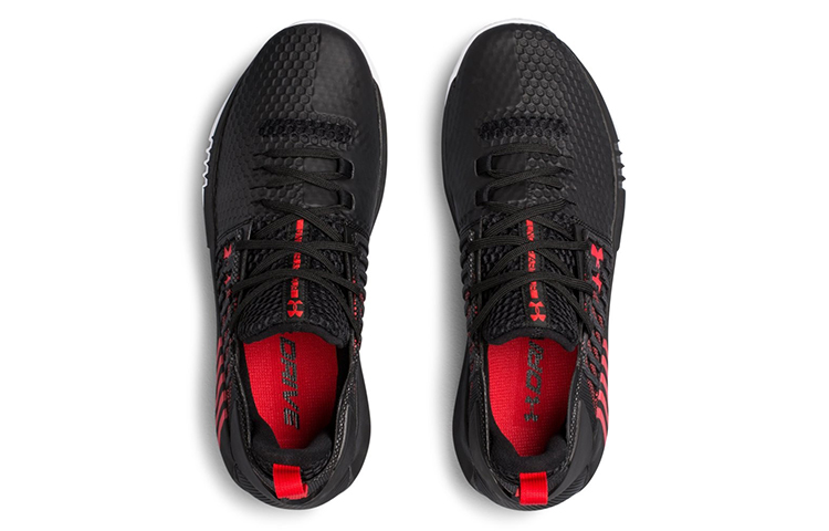 Shop Under Armour Drive 4 Low ''Bred'' Scarpe da Basket 3000086-001