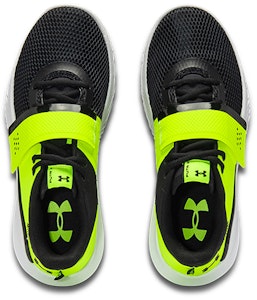 Under Armour Flow FUTR X「高能見度黃黑」3024968-301 Lookbook Under Armour Flow FUTR X「高能見度黃黑」3024968-301