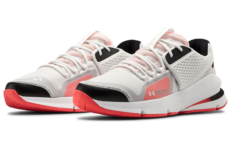 Lookbook Under Armour Forge RC ''90s Retro Glam - Wit 3022947-101