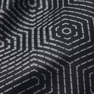 アンダーアーマー FW25 リミットレス ブラックダウンジャケット - スタイリッシュで暖か快適。 1384641-001 Sizing アンダーアーマー FW25 リミットレス ブラックダウンジャケット - スタイリッシュで暖か快適。 1384641-001