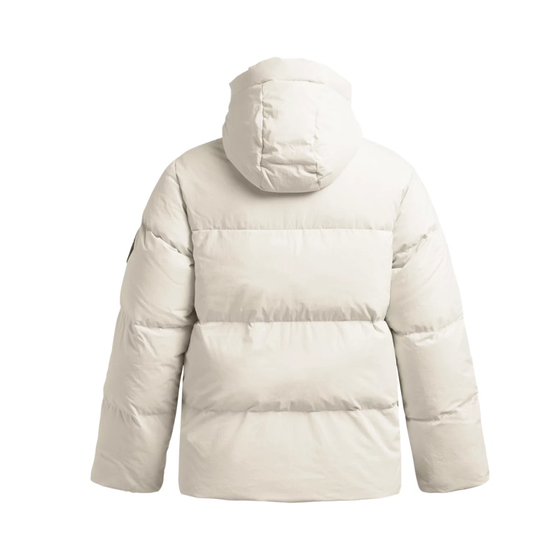 Lookbook Under Armour FW25 UA Limitless Puffer Kalis Air Putih Peak. 1384641-110