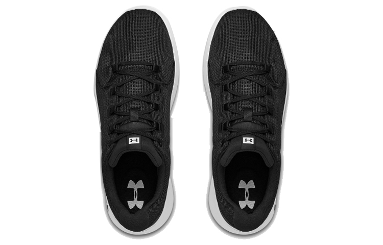 Shop Under Armour Umum 'Hitam' 3022044-002