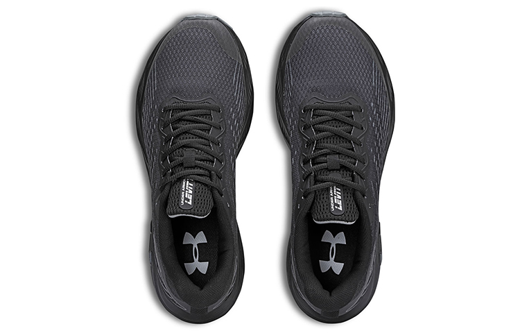Shop Under Armour Charged Levity 低筒跑步鞋 男女同款 黑色