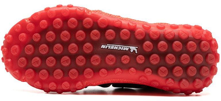 UAホバーサミット 赤黒 3022945-004 Purchase UAホバーサミット 赤黒 3022945-004
