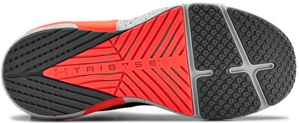 UAホバー エイペックス2 (ブラック/モッドグレー) 3023007-002 Shop UAホバー エイペックス2 (ブラック/モッドグレー) 3023007-002