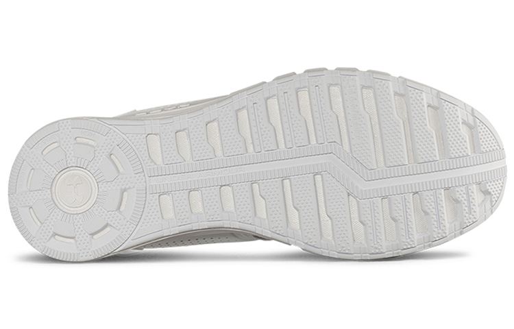 Shop UAホバーCTWニット (ホワイト) 3022427-101