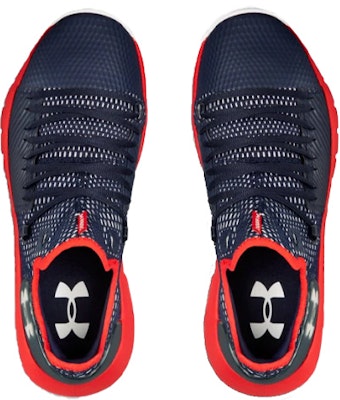 安德玛 HOVR Havoc Low '午夜海军蓝'篮球鞋 3020618-401 Lookbook 安德玛 HOVR Havoc Low '午夜海军蓝'篮球鞋 3020618-401