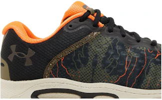 Order Under Armour HOVR Infinite 3 ''Camouflage - Schwarz Zelt'' 3025165-001