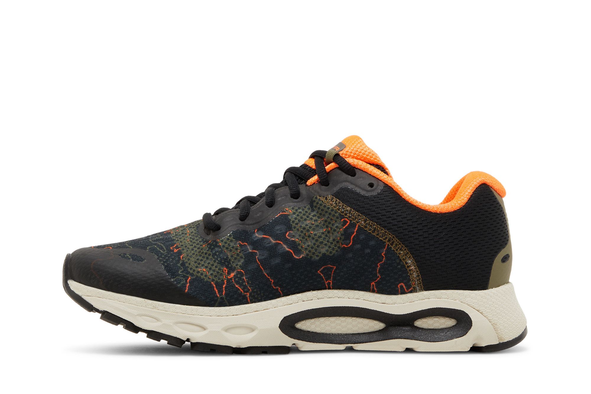 Lookbook Under Armour HOVR Infinite 3 ''Camouflage - Schwarz Zelt'' 3025165-001
