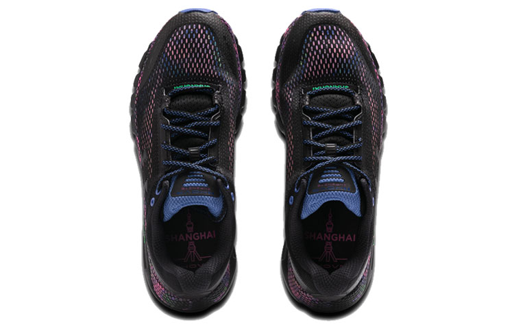 UA Hovr Infinite 'Triple Black' 圖 4