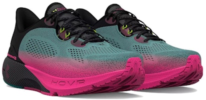 Under Armour HOVR Machina 3 'Hitam' 3025655-001 Lookbook Under Armour HOVR Machina 3 'Hitam' 3025655-001