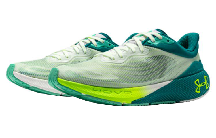 Lookbook 언더아머 호버 마키나 '브리즈 - 화이트 코스탈 틸' 3026236-101