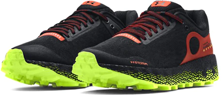 Lookbook Under Armour HOVR Machina 越野跑鞋「黑色高亮黃」3023892-002