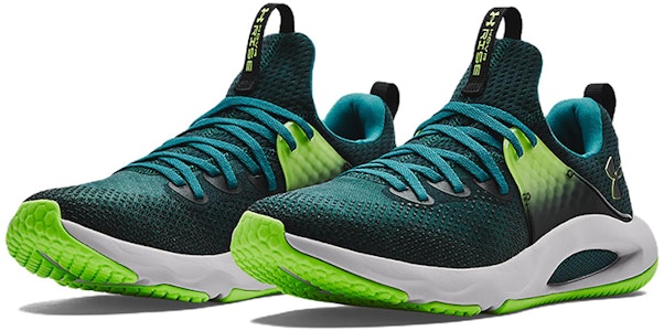 UAホバーライズ3「バティックヘイローグレー」 3024273-300 Lookbook UAホバーライズ3「バティックヘイローグレー」 3024273-300