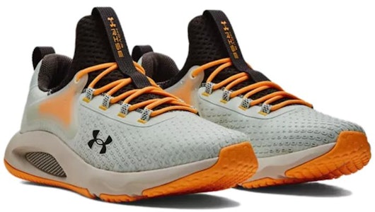 UAホバーライズ4「イリュージョングリーン」 3025565-300 Lookbook UAホバーライズ4「イリュージョングリーン」 3025565-300