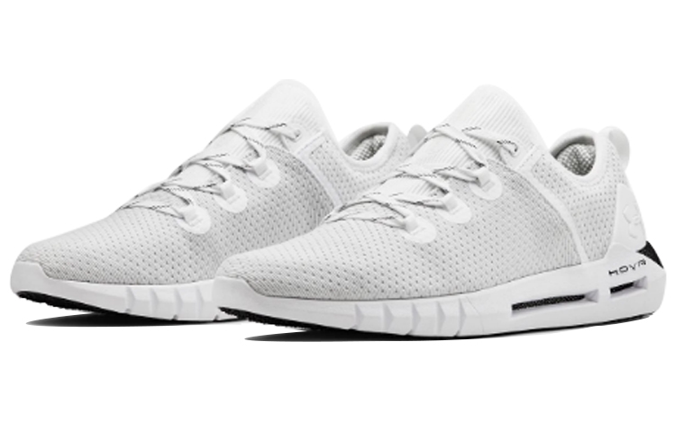 Lookbook 安德玛 Hovr Slk 白色 3021220-102