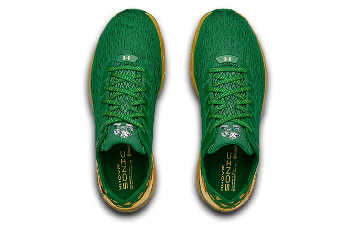 Shop Under Armour HOVR Sonic 3 Team "Notre Dame Fighting Irish" Chaussures 3023714-300