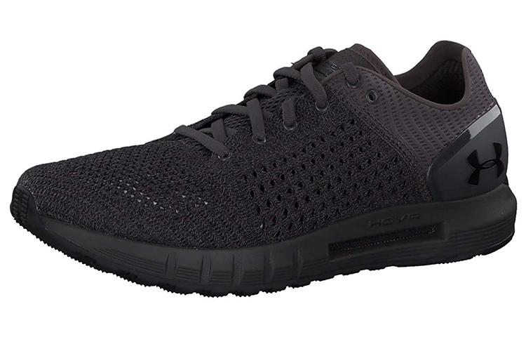 Lookbook Under Armour HOVR Sonic NC ''Noir'' 3020978-110