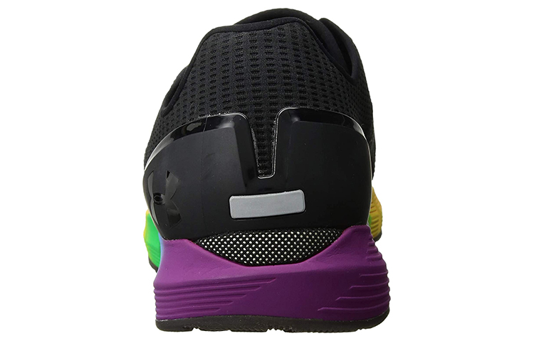 Shop 언더아머 HOVR 소닉 NC 블랙 로우탑 러닝화 3020978-001