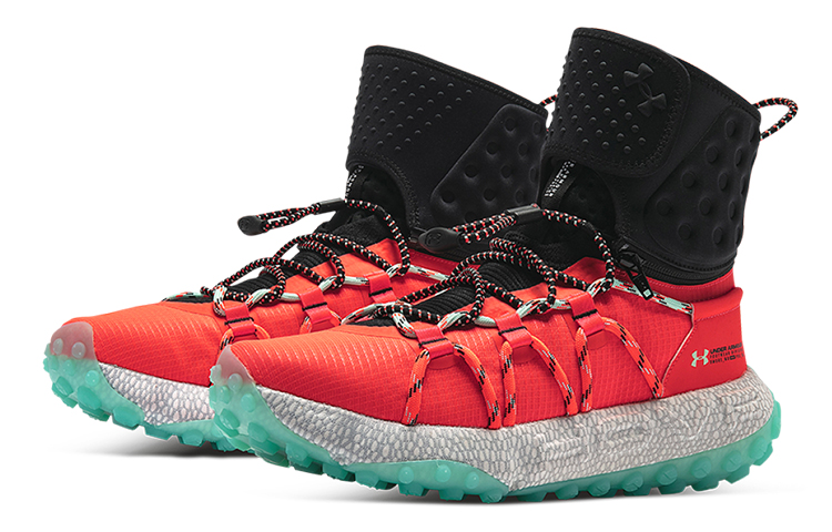 Lookbook Under Armour HOVR Summit Fat Tire Cuff「Beta」3022945-602