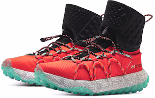 Shop Under Armour HOVR Summit Fat Tire Cuff「Beta」3022945-602